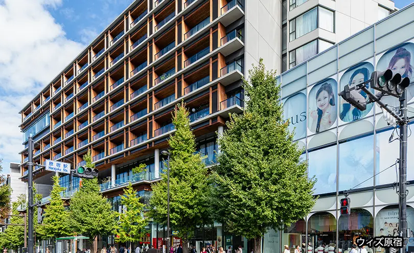 WITH HARAJUKUの外観を写した写真
